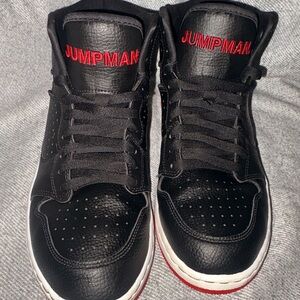 Air Jordan Access size 9 men’s